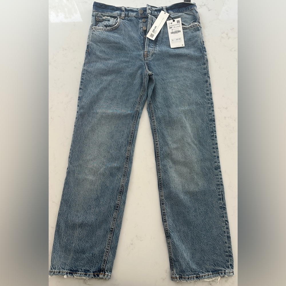*NEW W/TAGS* Zara Signature Denim Relaxed Fit/Straight Leg/Mid Waist Size 2 US